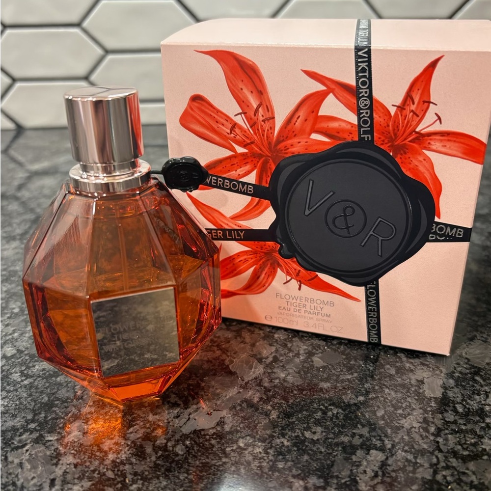 Viktor & Rolf Flowerbomb Tiger Lily Eau de Parfum